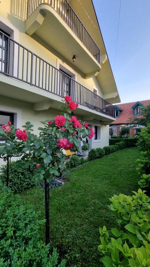 סטינג'ה Apartman L&M מראה חיצוני תמונה